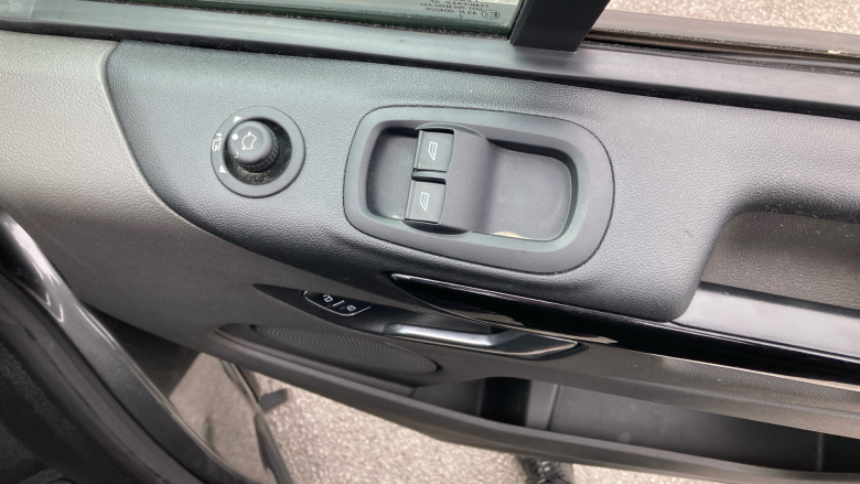 Ford Transit Custom 340 L1 Diesel Fwd 2.0 EcoBlue 170ps Low Roof Limited Van Auto